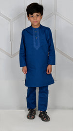 Load image into Gallery viewer, Boy&#39;s Kurta Trouser
