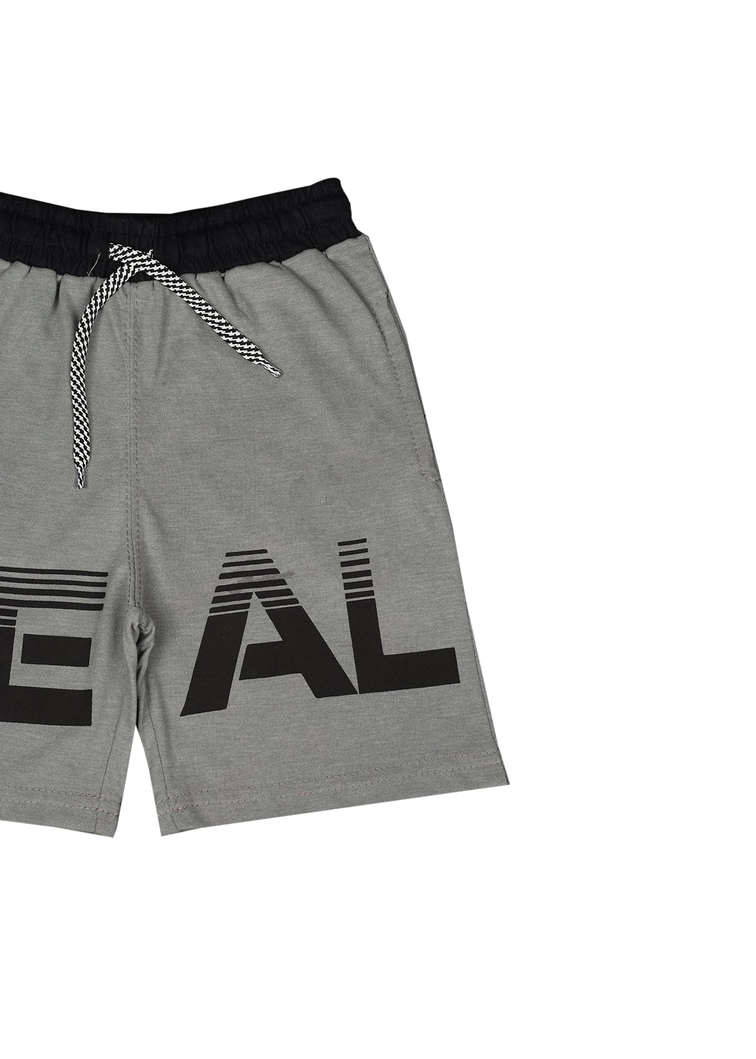 Real Grapic Blended Short