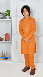 Load image into Gallery viewer, Boy&#39;s Kurta Trouser
