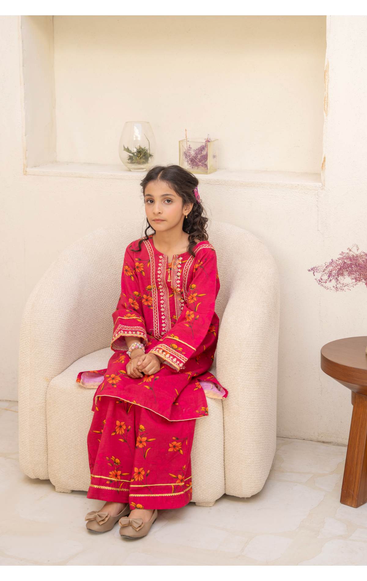 Floral Embroidered Kameez With Flapper