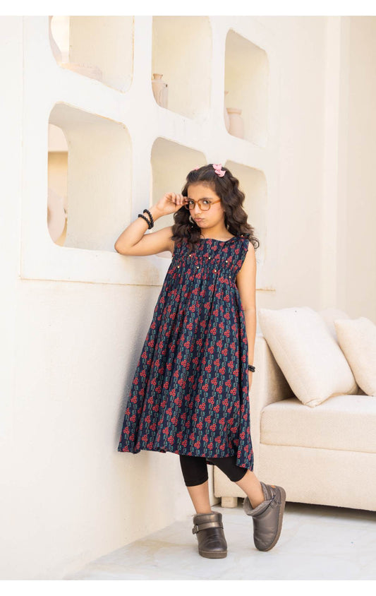 Girl's Smocked Frock