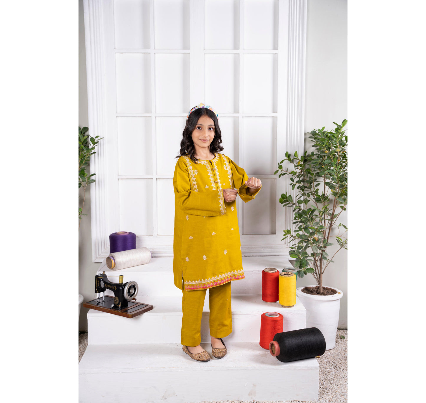 Hand Embroidered Kameez Trouser