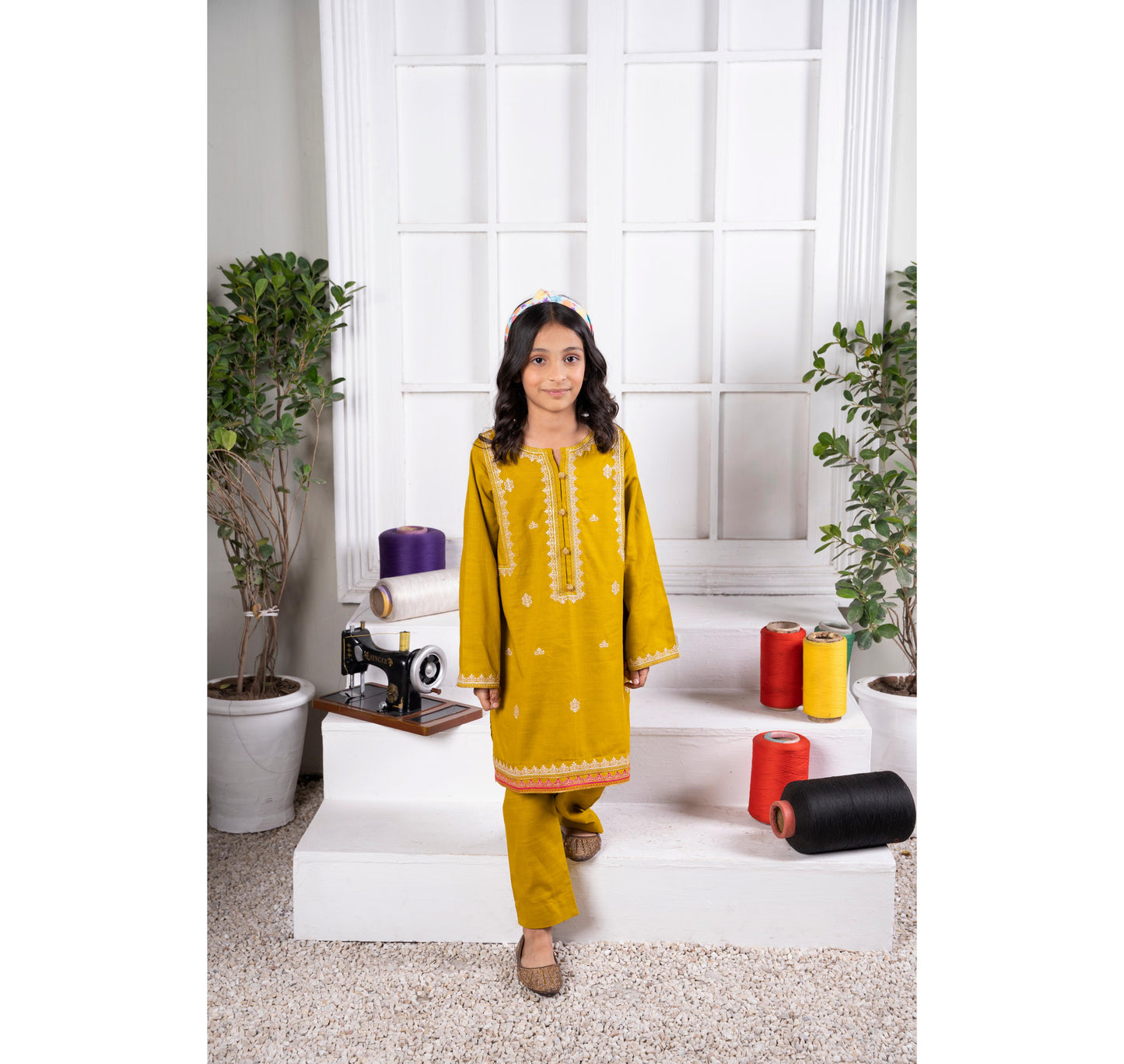 Hand Embroidered Kameez Trouser